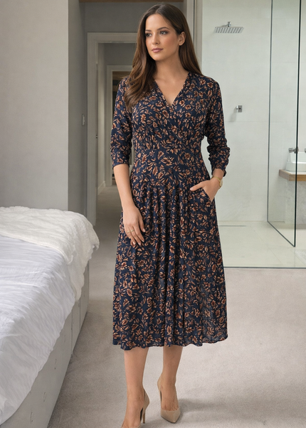 LONG SLEEVE V-NECK DRESS WITH SIDE POCKET