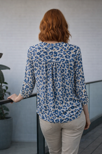 BLUE ANIMAL PRINT BLOUSE WITH 3/4 SLEEVE