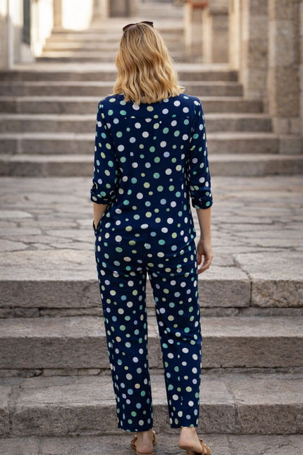NAVY GREEN SPOT PRINT TOP WITH 3/4 SLEEVE