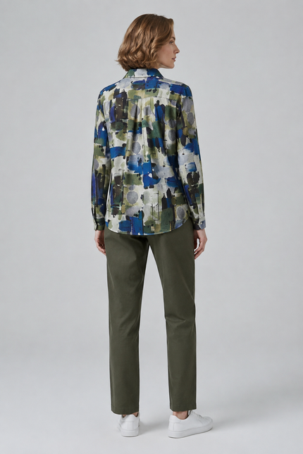 Blouse abstract print with collar and full sleeve
