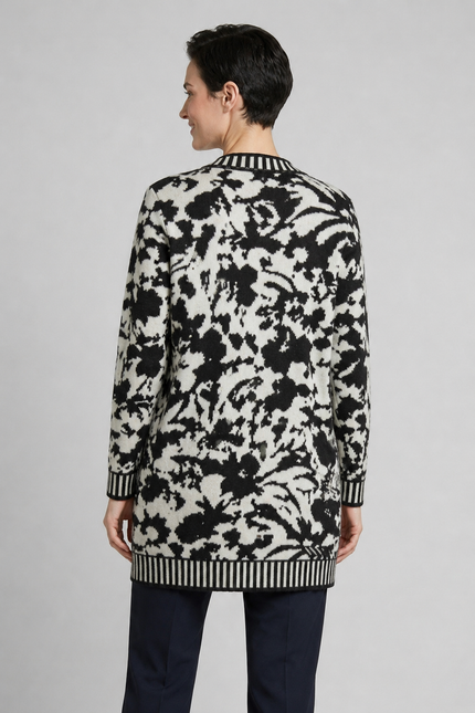 Cardigan abstract pattern edge to edge