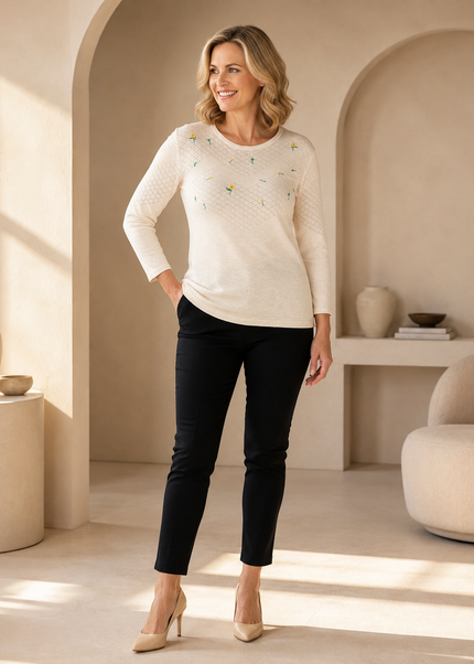 Jumper embroidered flower textured pattern