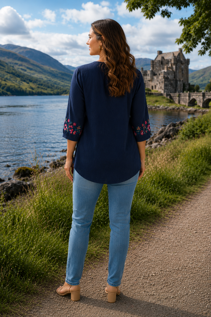 Tunic Embroidered Round Neck 3/4 Sleeve