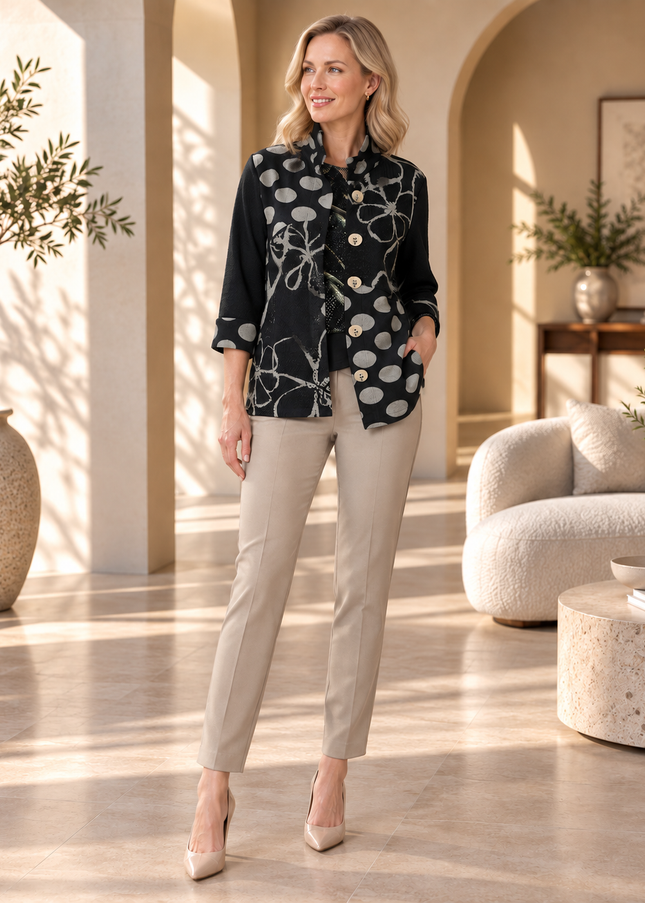 Jacket spot flower pattern with 3/4 sleeve