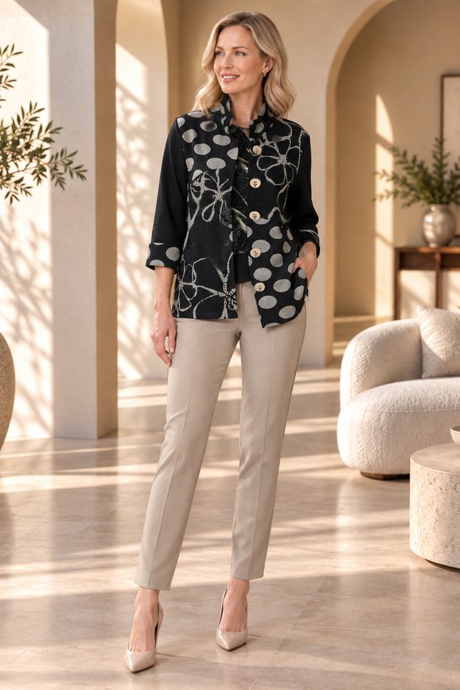 Jacket spot flower pattern with 3/4 sleeve