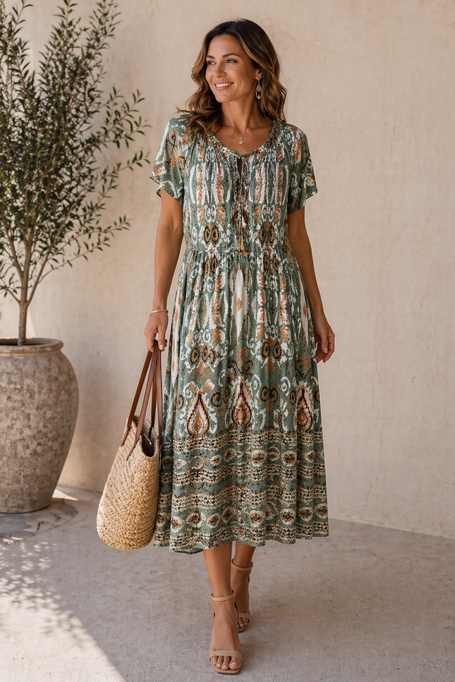 Dress border print smocked with short sleeve