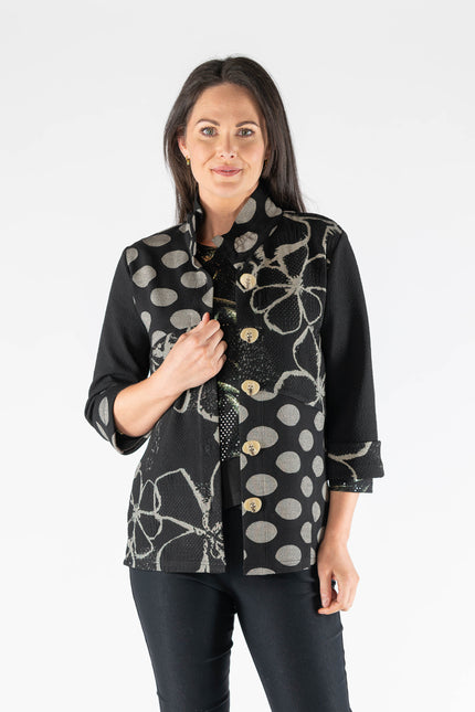 Jacket spot flower pattern with 3/4 sleeve
