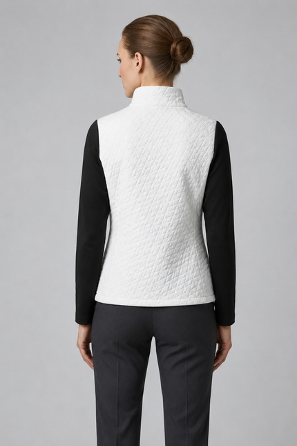 Jacket padded with zipper and pockets