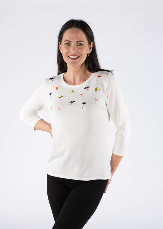 Jumper flower scatter embroidered round neck