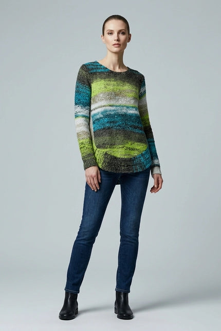 Jumper boucle curved hem round neck long sleeve