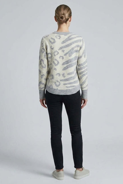 Jumper grey animal print round neck with long sleeve