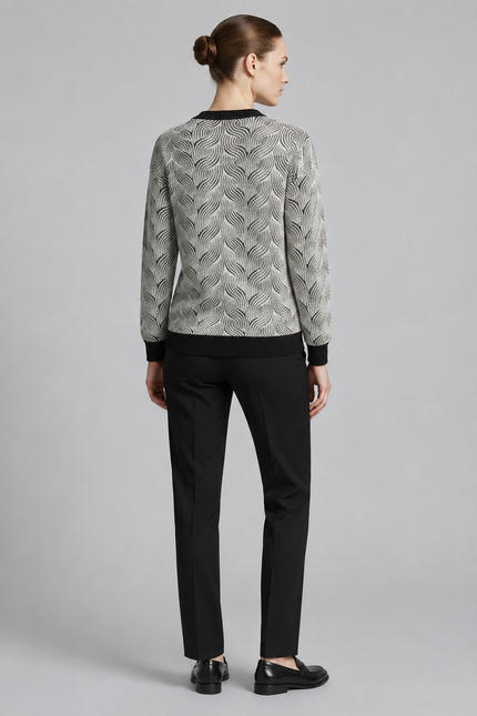 Jumper round neck pattern long sleeve