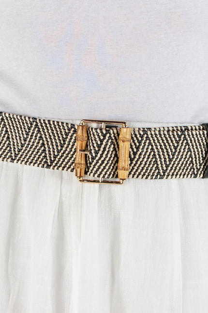 Skirt white crinkle fabric panelled with linin