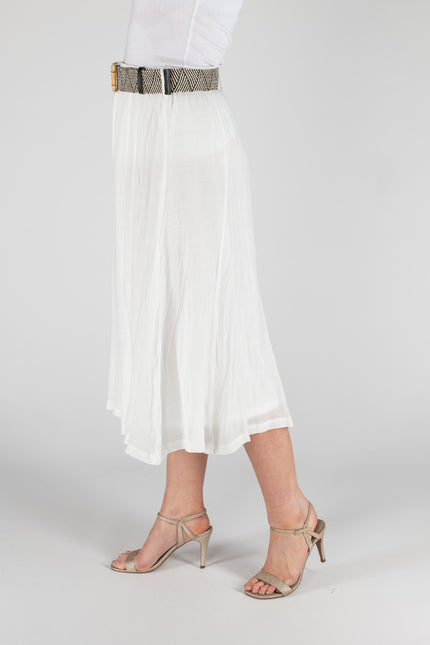 Skirt white crinkle fabric panelled with linin
