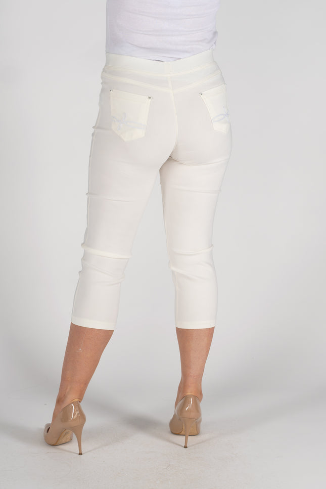 Trouser crop 22 inch stretch elastic waist.