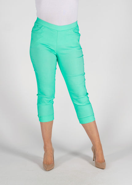 Crop trouser 22 inch Stretch.