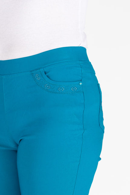 Crop 22 inch stretch trouser embr pocket