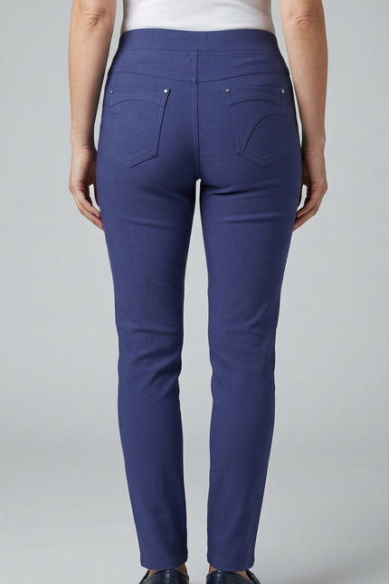 27 Inch trouser curved hem pocket detail