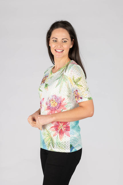 Top round neck flower print