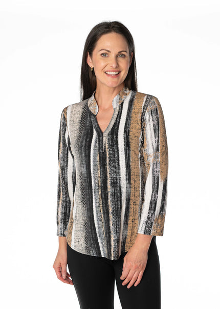 Top strip print with button placket and 3/4 sleeve