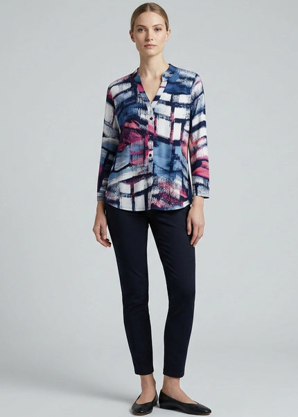 Top abstract print button placket and 3/4 sleeve