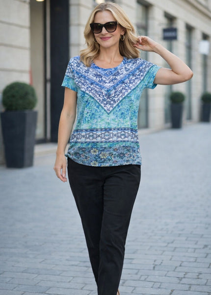 T-shirt border print with lace