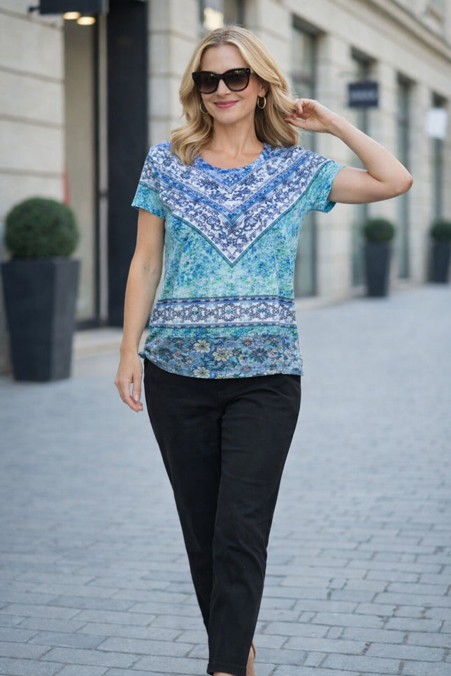 T-shirt border print with lace