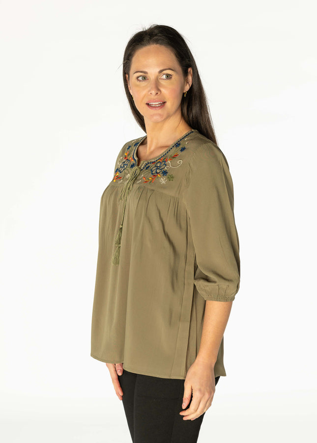 Tunic floral embroidery panel