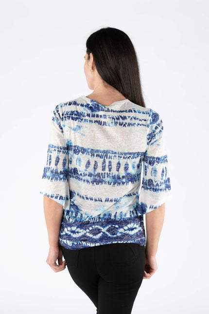 Tunic striped pattern short sleeve V-neck.