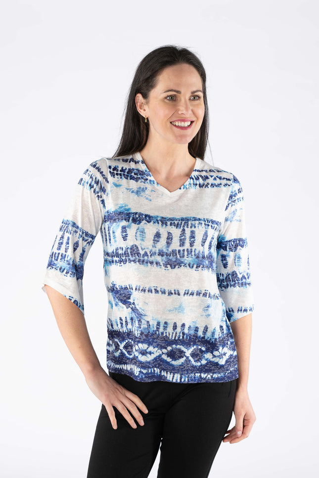 Tunic striped pattern short sleeve V-neck.