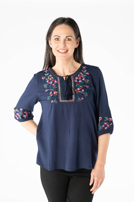 Tunic Embroidered Round Neck 3/4 Sleeve