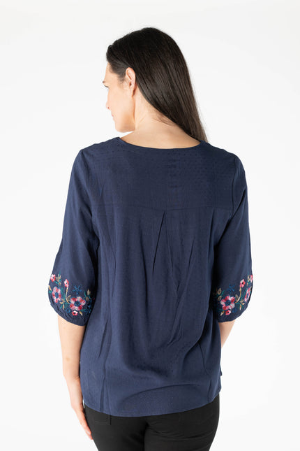 Tunic Embroidered Round Neck 3/4 Sleeve