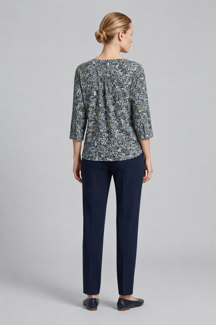 Blouse ditsy swirl print with 3/4 sleeve