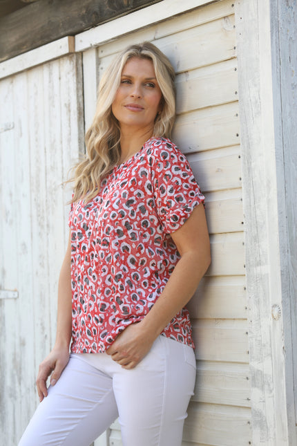 Red Animal Print T-Shirt Round Neck Short sleeve