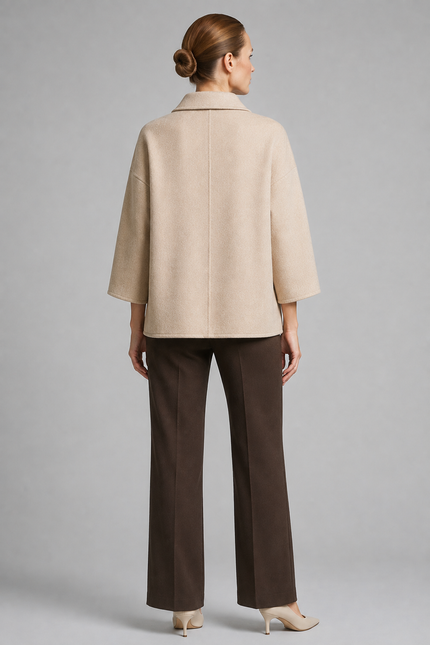 Jacket knit with collar and 3/4 sleeve