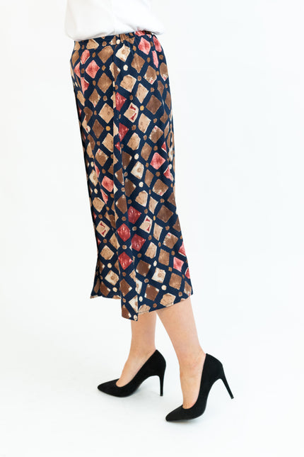 NAVY PRINT DIAMOND PRINT SKIRT