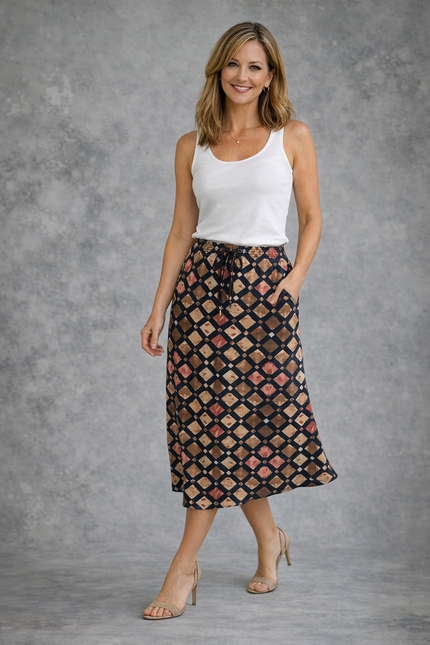 NAVY PRINT DIAMOND PRINT SKIRT