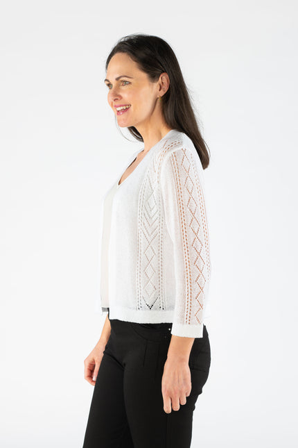 White edge to edge patterned shrug with 3/4 sleeve