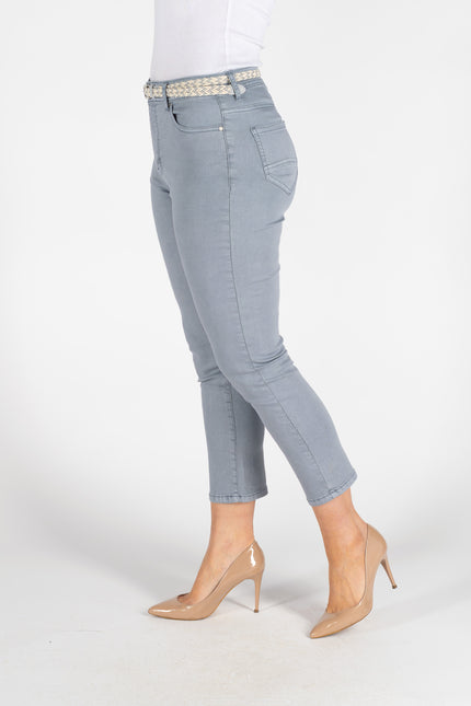 27 INCH GARMENT DYE DENIM JEANS WITH BELT