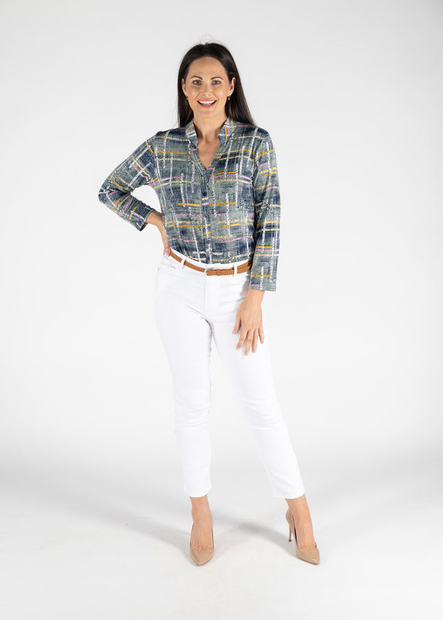 29 INCH GARMENT DYE JEANS WITH BELT