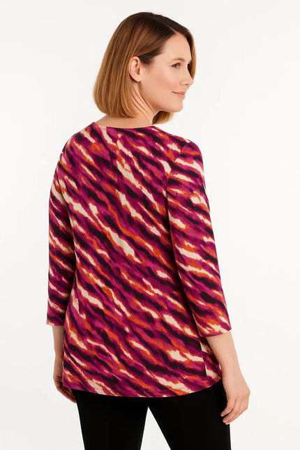 Top wavy print soft stretch 3/4 sleeve