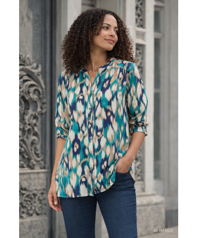 GREEN ABSTRACT PRINT BLOUSE WITH 3/4 SLEEEVE