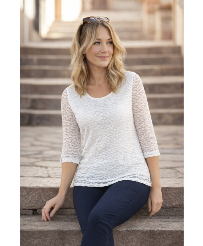FLOWER PRINT WHITE LACE TOP ROUND NECK WITH 3/4 SLEEVE