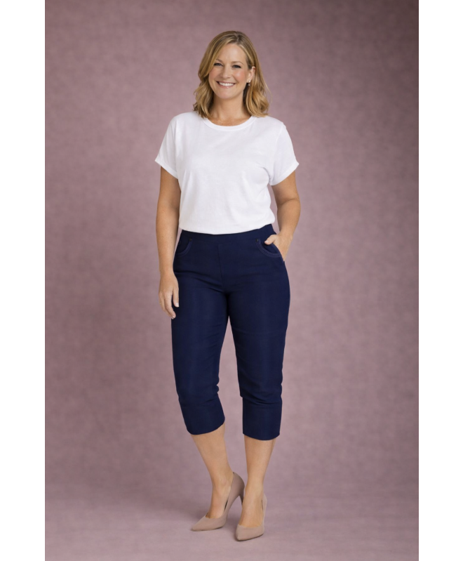 NAVY CROP 22 INCH TROUSER EMBR POCKET HEM DETAIL