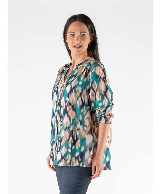 GREEN ABSTRACT PRINT BLOUSE WITH 3/4 SLEEEVE