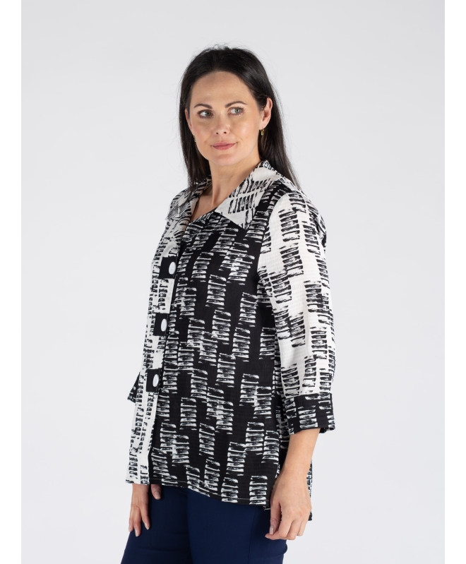 BLACK & WHITE PRINT BLOUSE WITH 3/4 SLEEVE