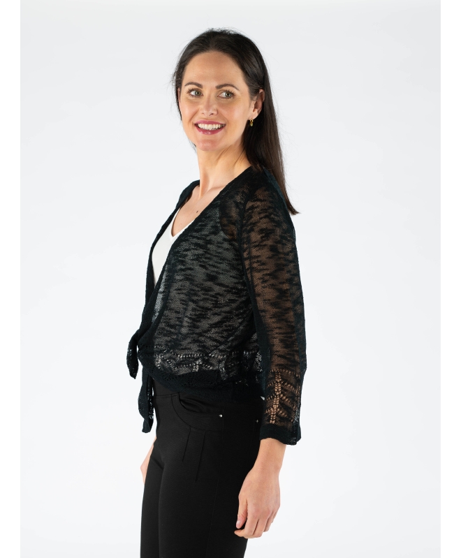 BLACK BORDER PATTERN SHRUG WITH 3/4 SLEEVE