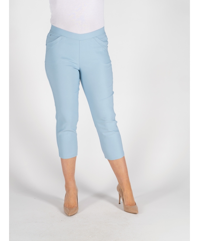 LIGHT BLUE CROP 22 INCH STRETCH TROUSER POCK DETAIL