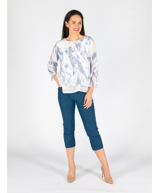 WHITE BLUE Watercolor waves layered top with round