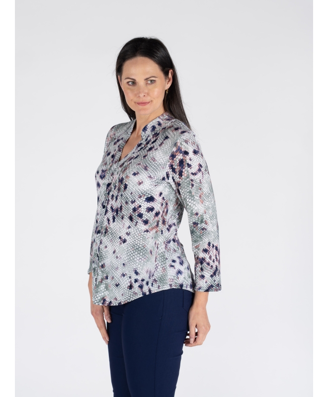 OLIVE COLOR SNAKE SKIN PRINT TOP WITH 3/4 SLEEVE